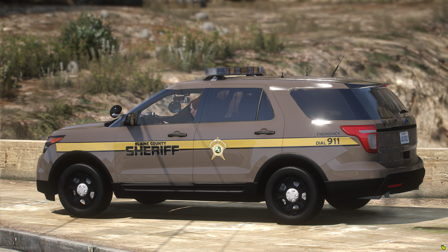 NON-ELS 2013 Police SUV with Whelen Edge