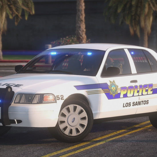 A Crown Victoria police car with a Whelen Patriot lightbar and NON-ELS technology, designed for use in FiveM