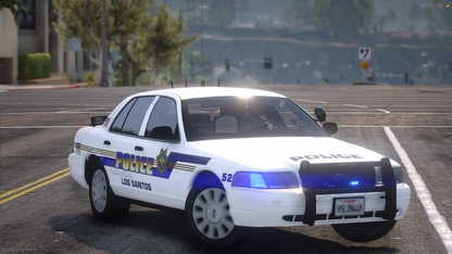 A NON-ELS Crown Victoria police car with a Whelen Patriot lightbar for FiveM